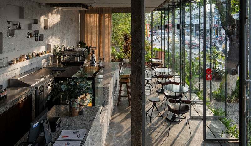 Quán cafe phong cách Industrial thoáng đãng và hiện đại