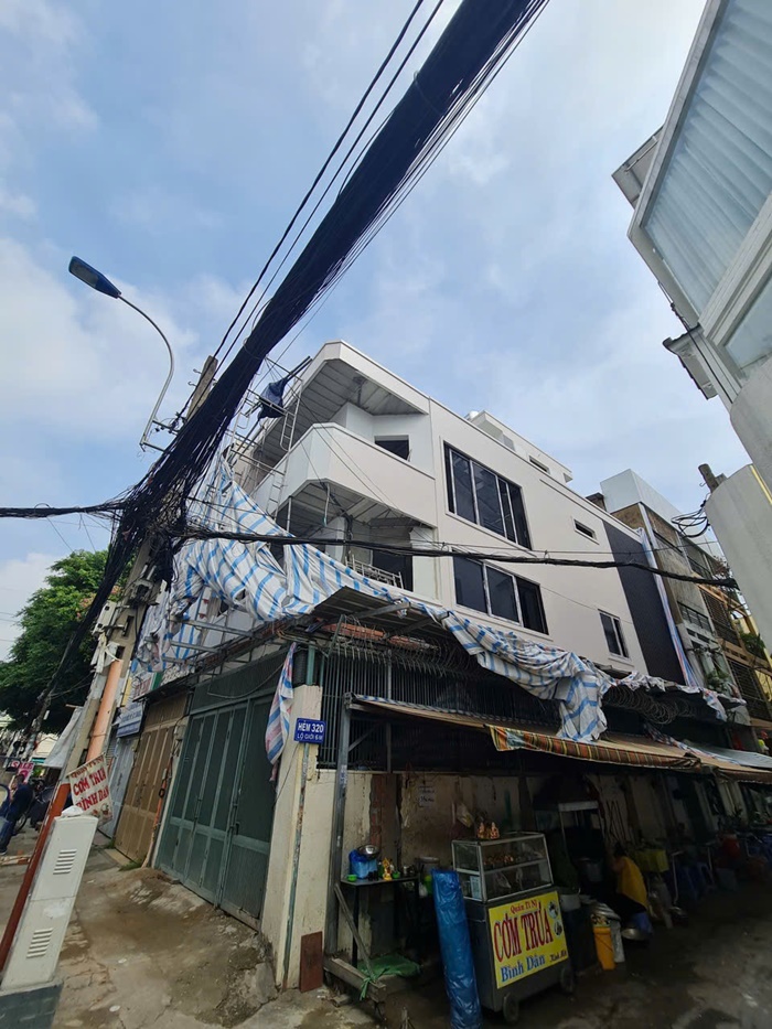 Chi phí dịch vụ sửa chữa cải tạo nhà cũ quận 1 phụ thuộc vào nhiều yếu tố 